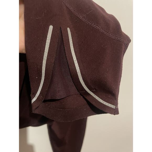 Athleta Crop Leggings Pant Dark Red Maroon Size Large - Picture 9 of 9
